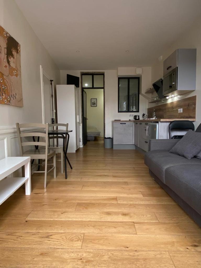 Lyon Standing Historic City Apartment المظهر الخارجي الصورة