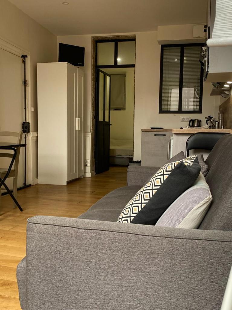 Lyon Standing Historic City Apartment المظهر الخارجي الصورة