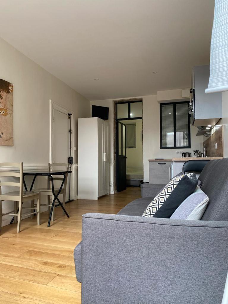 Lyon Standing Historic City Apartment المظهر الخارجي الصورة